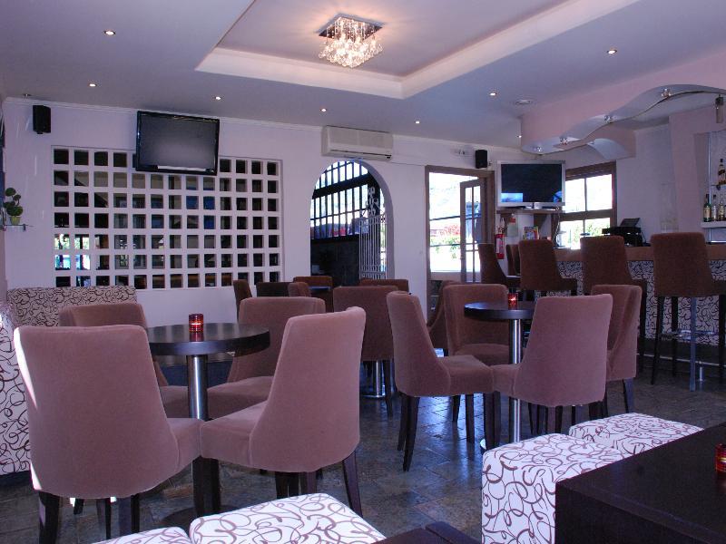 Seabird Hotel 3*